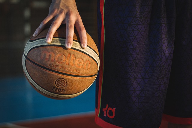 Quels bénéfices à personnaliser un terrain de basket ?