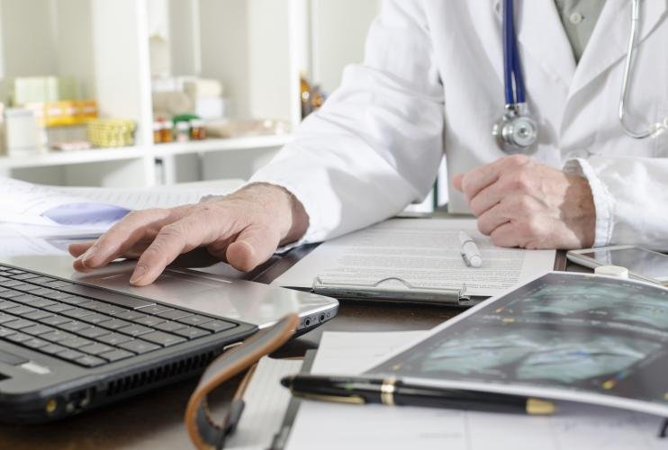 Confier à un expert la gestion comptable pour le médecin à Ixelles : un choix stratégique