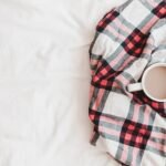 Des plaids élégants pour un cocon raffiné entre douceur et design