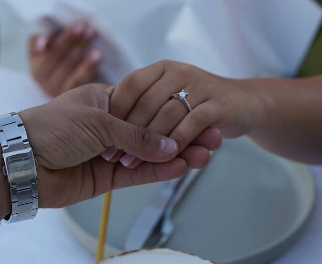 L’alliance de mariage : Le roman gravé dans vos doigts